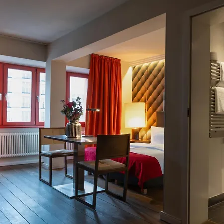 Hotel Adele Am Alex 3*