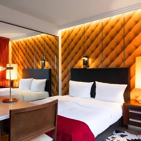 Adele Am Alex Hotel Berlim