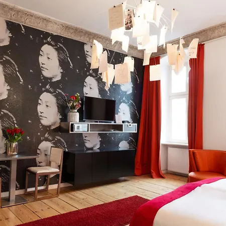 Hotel Adele Am Alex 3*