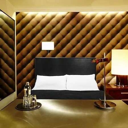 Adele Am Alex Hotel 3*