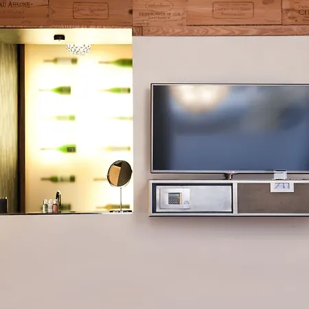 Adele Am Alex Berlim