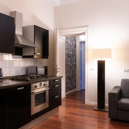 Hotel Adele Am Alex 3*