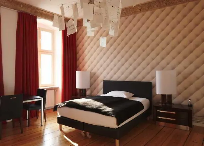 Adele Am Alex Berlín