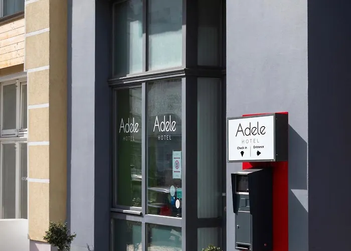 Adele Am Alex Berlín