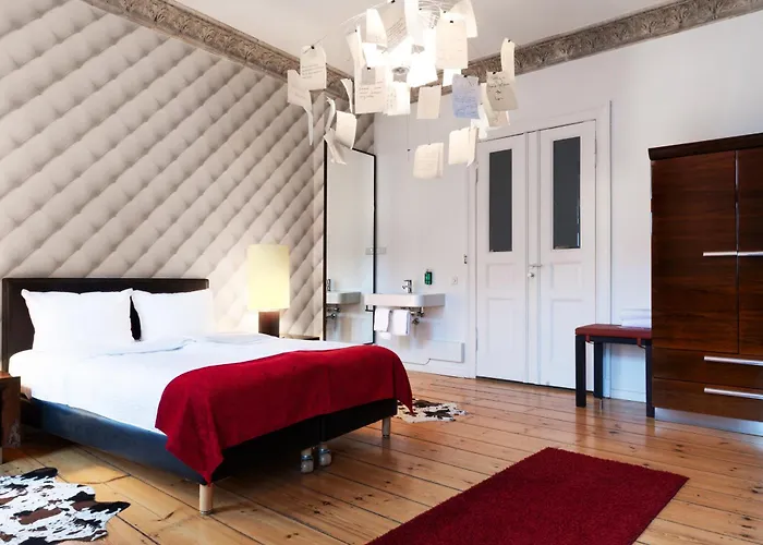 Adele Am Alex Szálloda Berlin