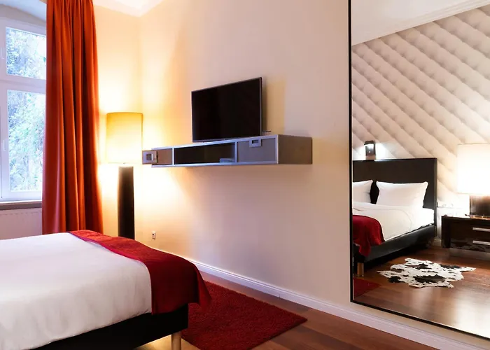 Adele Am Alex Berlín