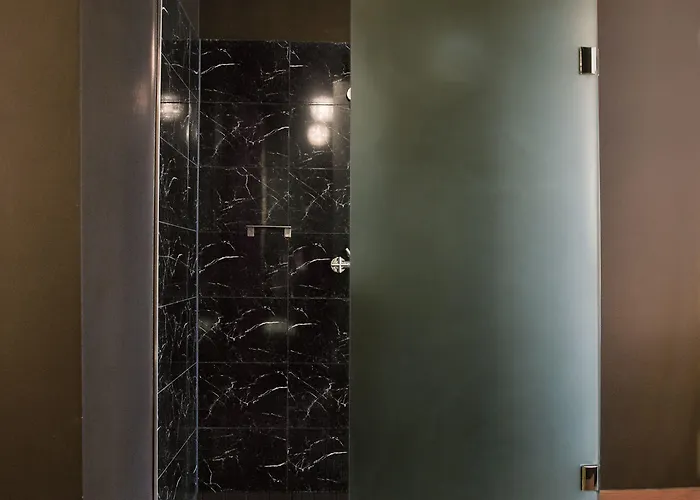 Szálloda Adele Am Alex