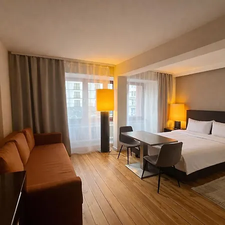 Adele Am Alex 3* Berlín