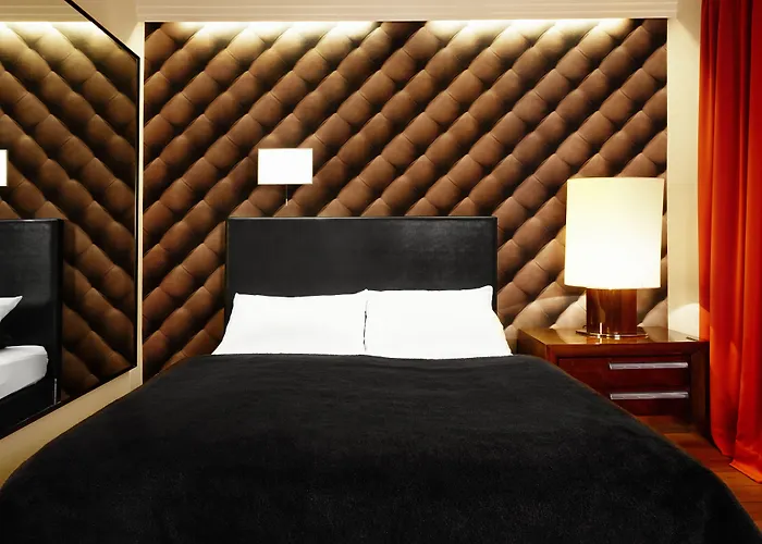 Hotel Adele Am Alex 3*