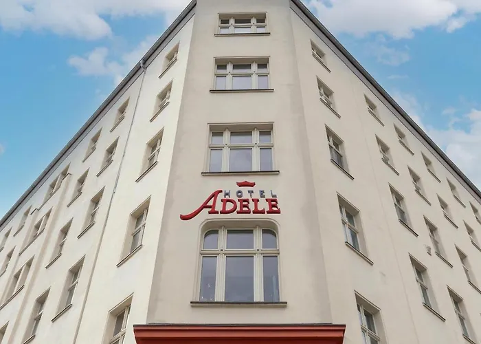 Adele Am Alex 酒店 3*